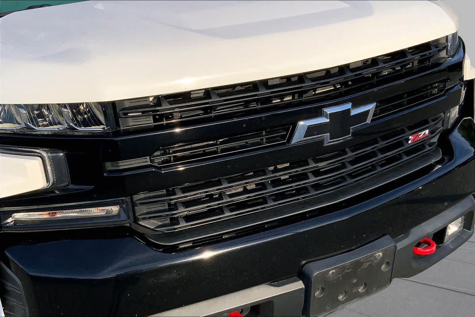 Used 2021 Chevrolet Silverado 1500 LT Trail Boss w/ Convenience Package II AWD/4WD image 29