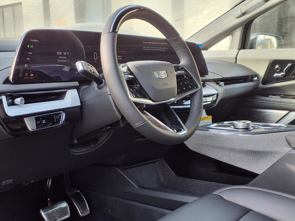 New 2026 Cadillac Optiq Sport 1 image 15