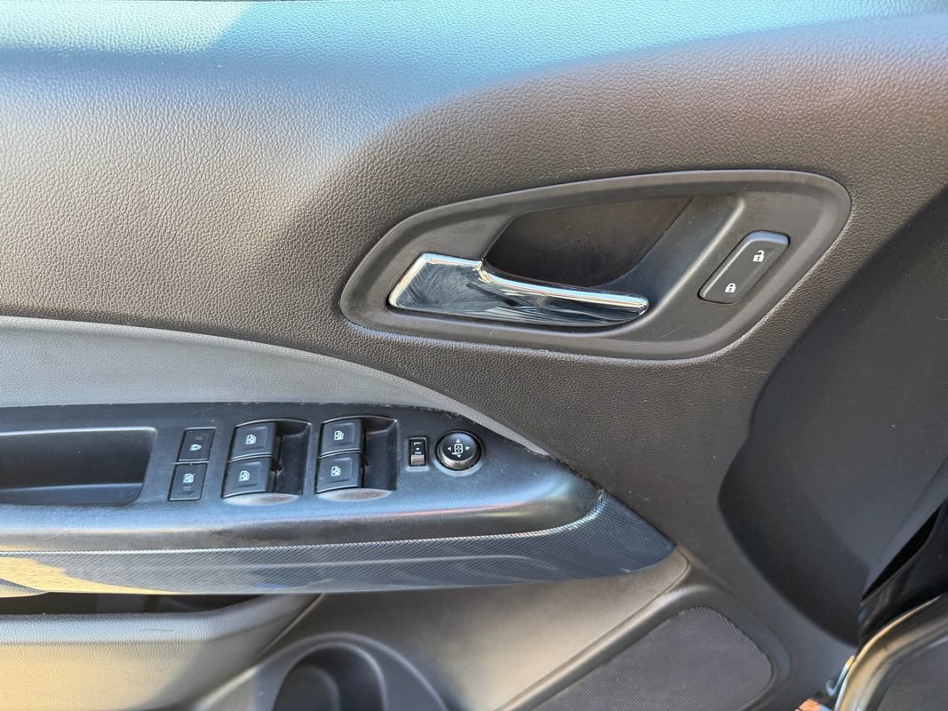 Used 2018 Chevrolet Colorado Z71 AWD/4WD image 10
