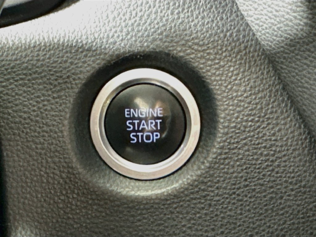 Used 2021 Toyota Corolla XSE FWD image 30
