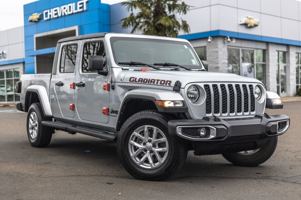 Used 2023 Jeep Gladiator Sport image 1