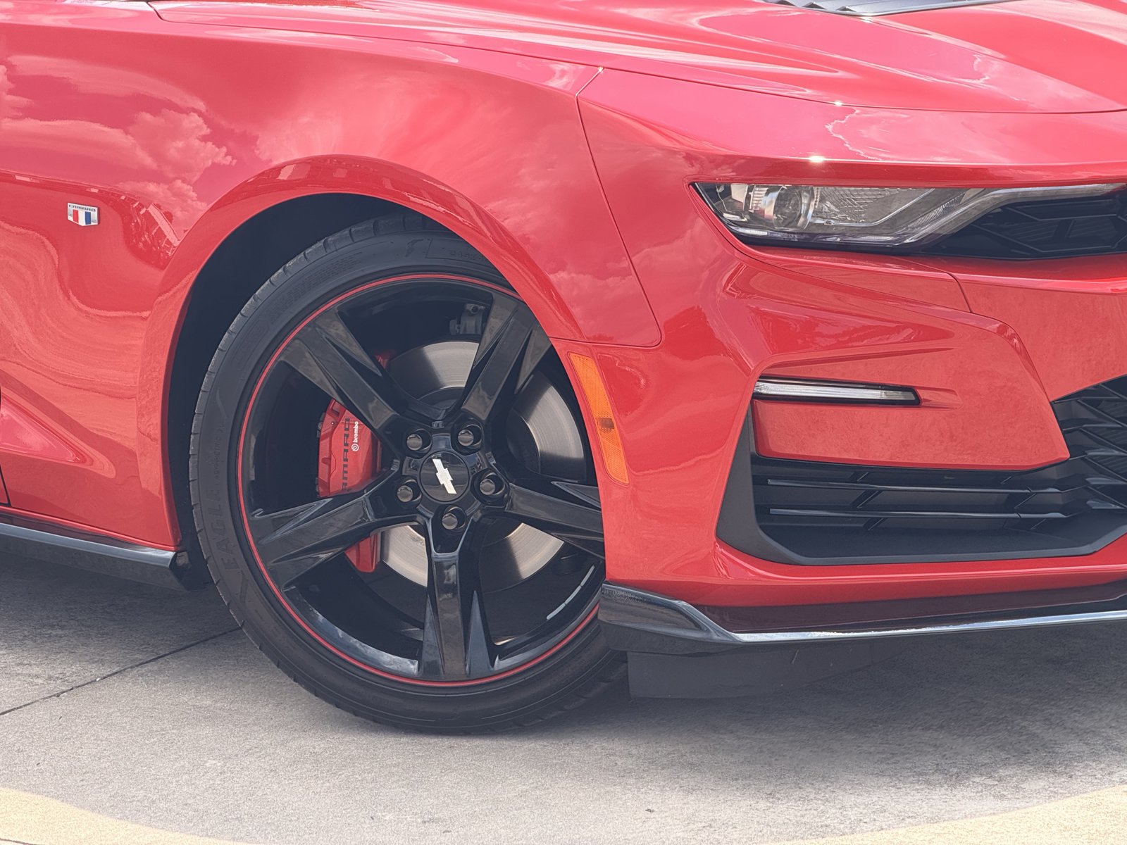 Used 2023 Chevrolet Camaro SS RWD image 3