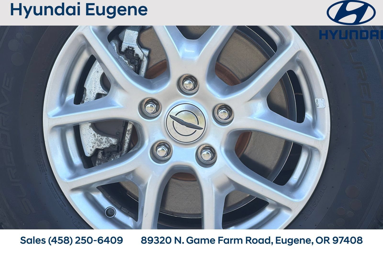 Used 2023 Chrysler Pacifica Touring-L FWD image 34