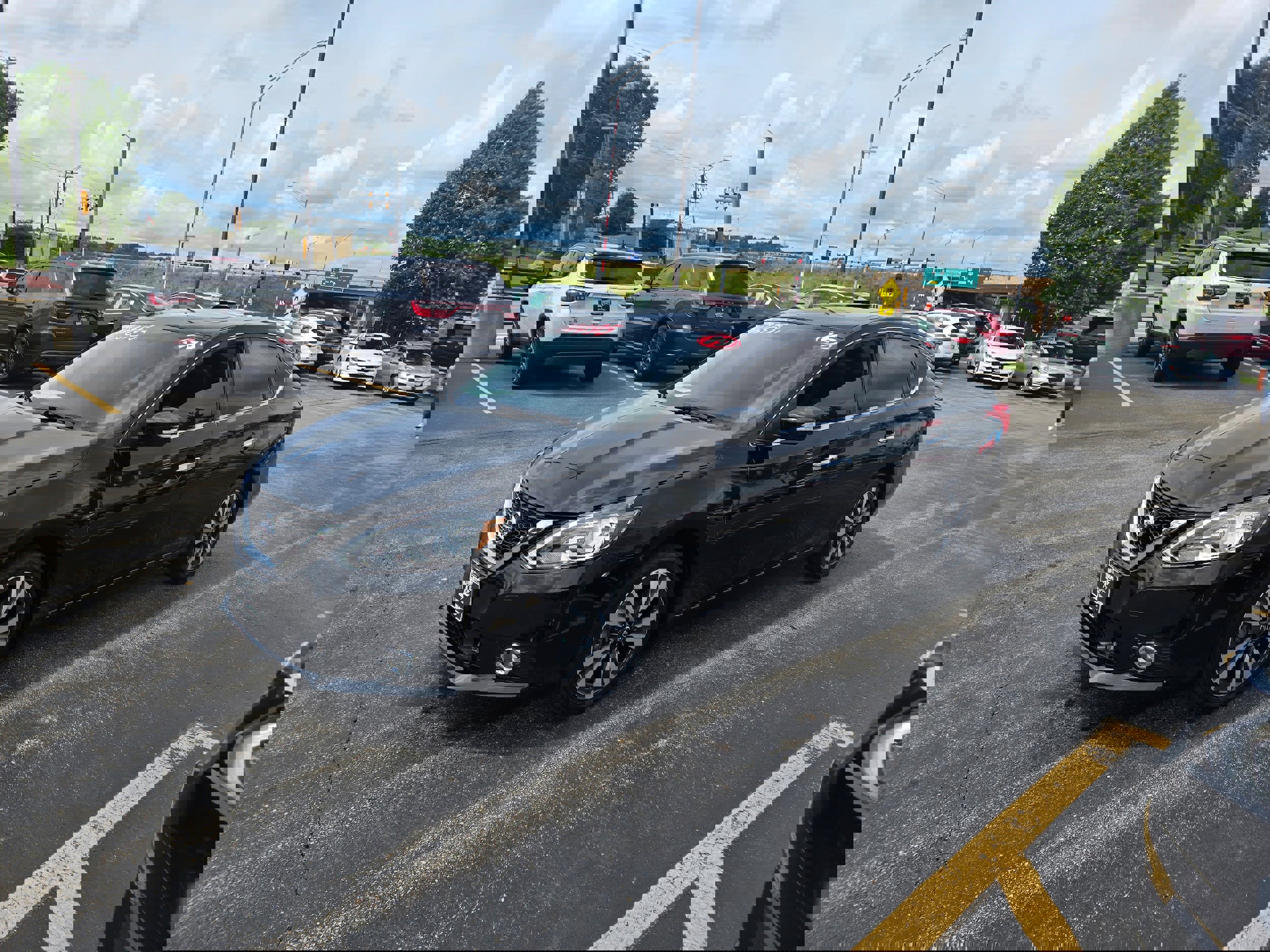 Used 2019 Nissan Sentra SL image 3