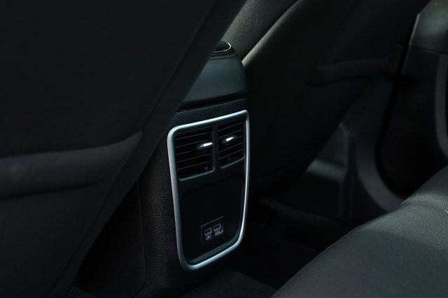 Certified 2023 Dodge Charger SXT image 17