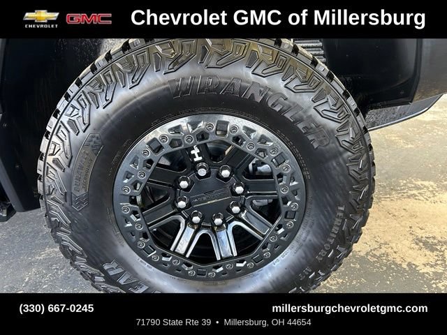 Used 2024 GMC Hummer EV 3X w/ Omega Edition AWD/4WD image 13