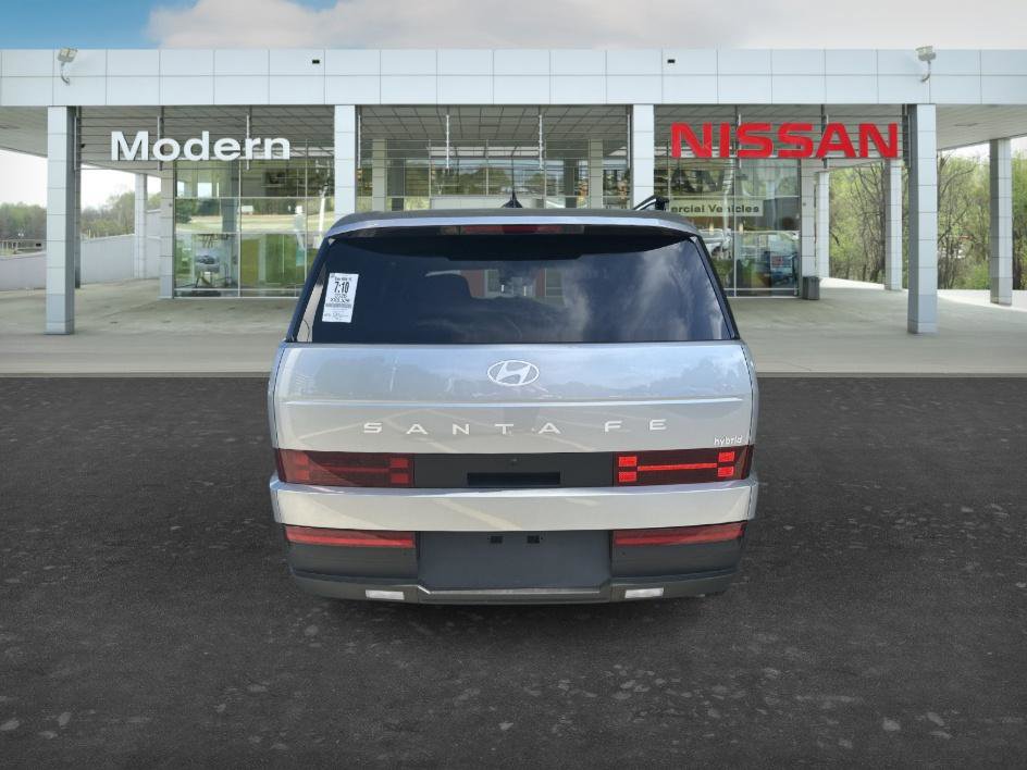 Used 2026 Hyundai Santa Fe SEL image 4
