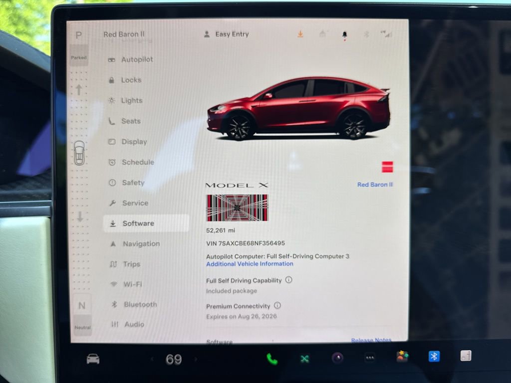 Used 2022 Tesla Model X Plaid image 14