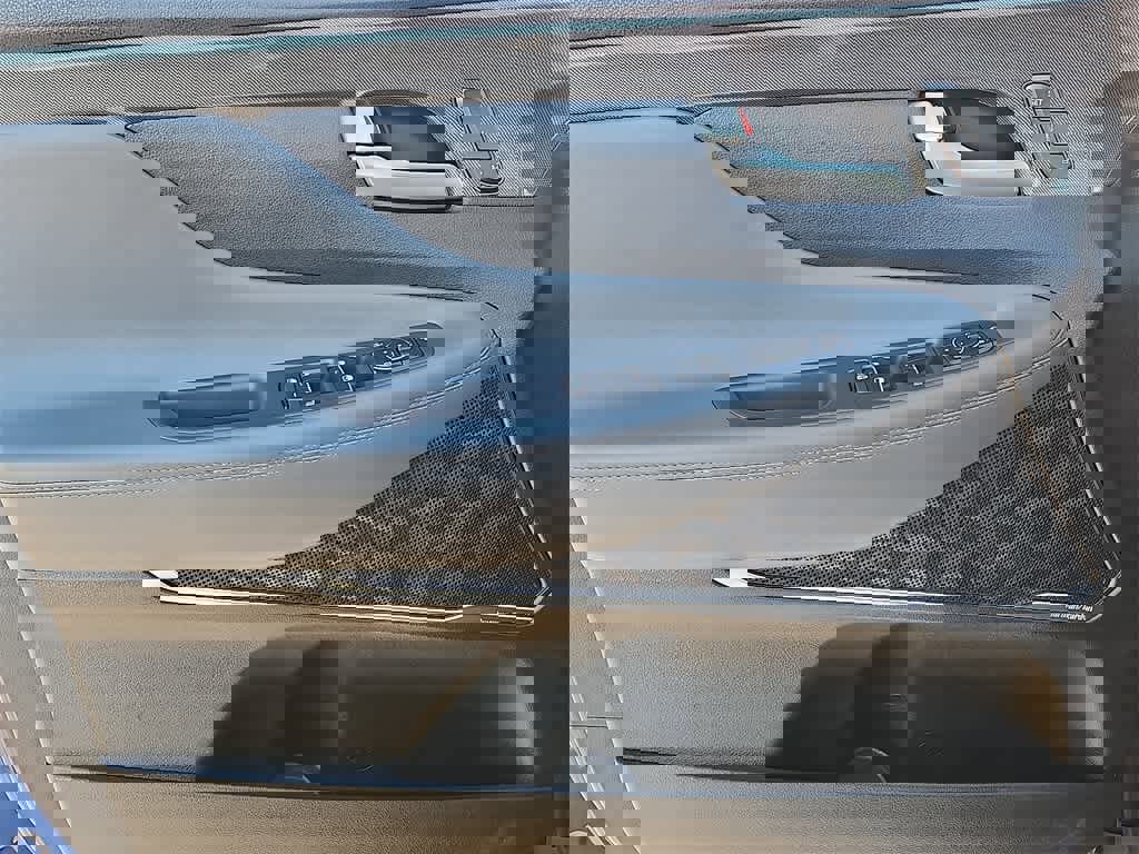 Used 2023 Hyundai Santa Fe Limited image 10