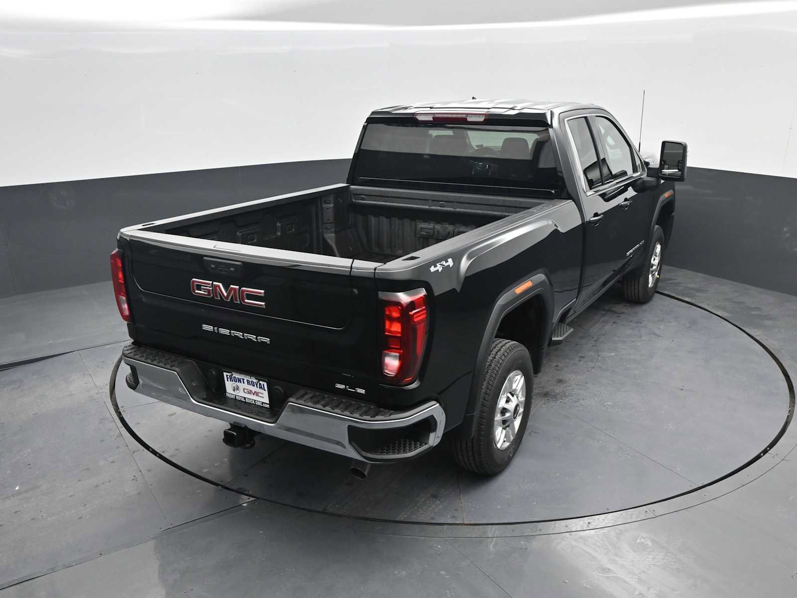 New 2026 GMC Sierra 2500 SLE w/ SLE Value Package; image 31