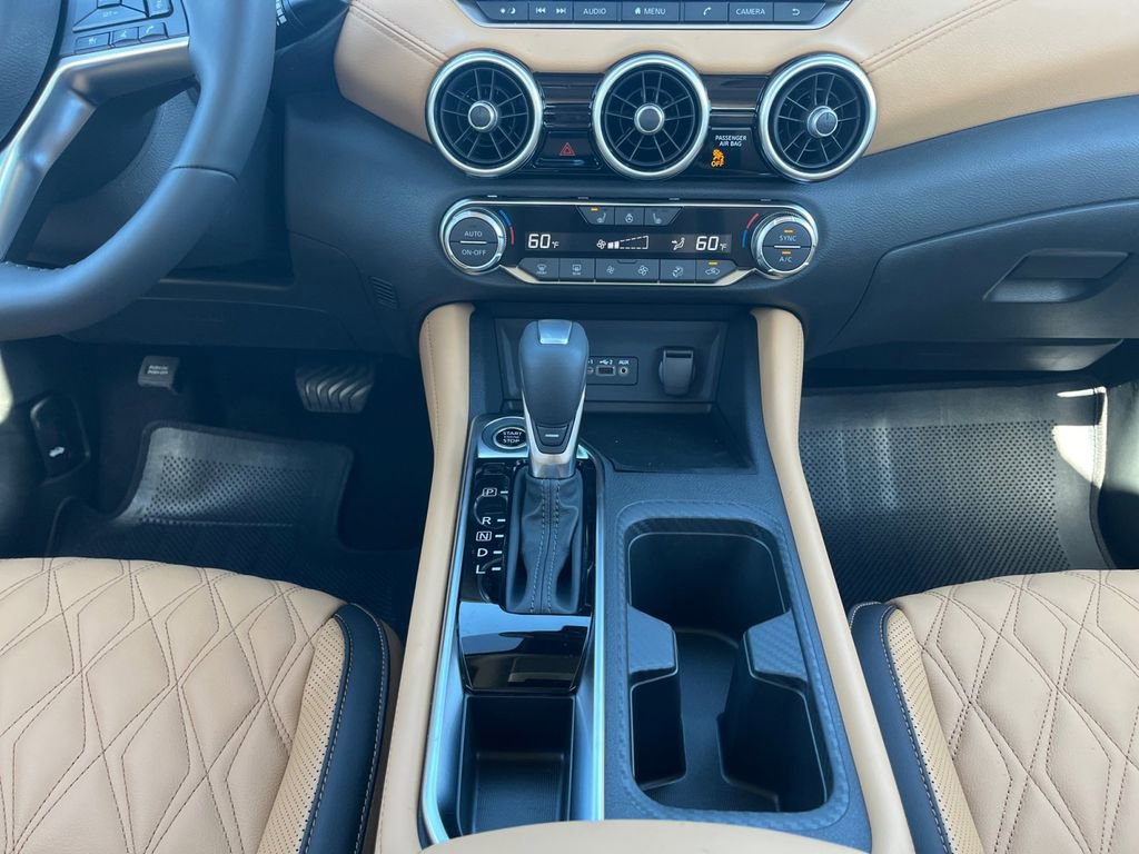 New 2025 Nissan Sentra SV image 3