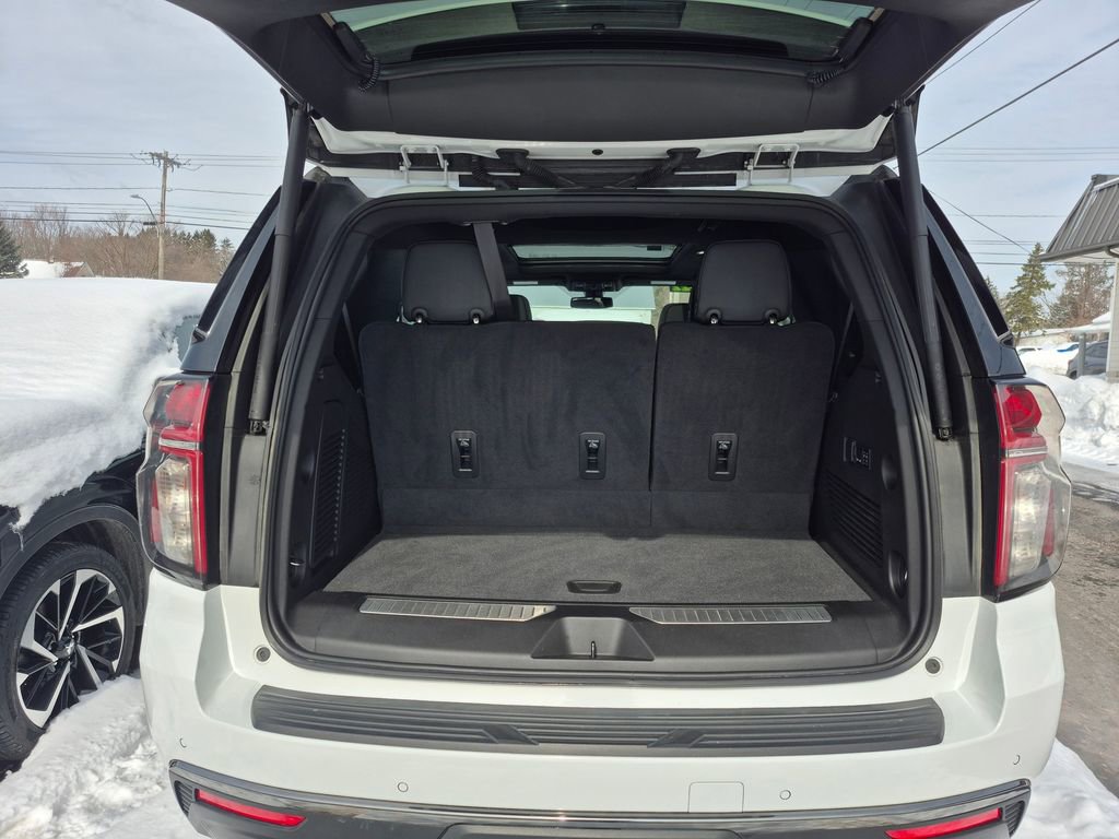 Used 2022 Chevrolet Tahoe RST w/ Luxury Package image 27