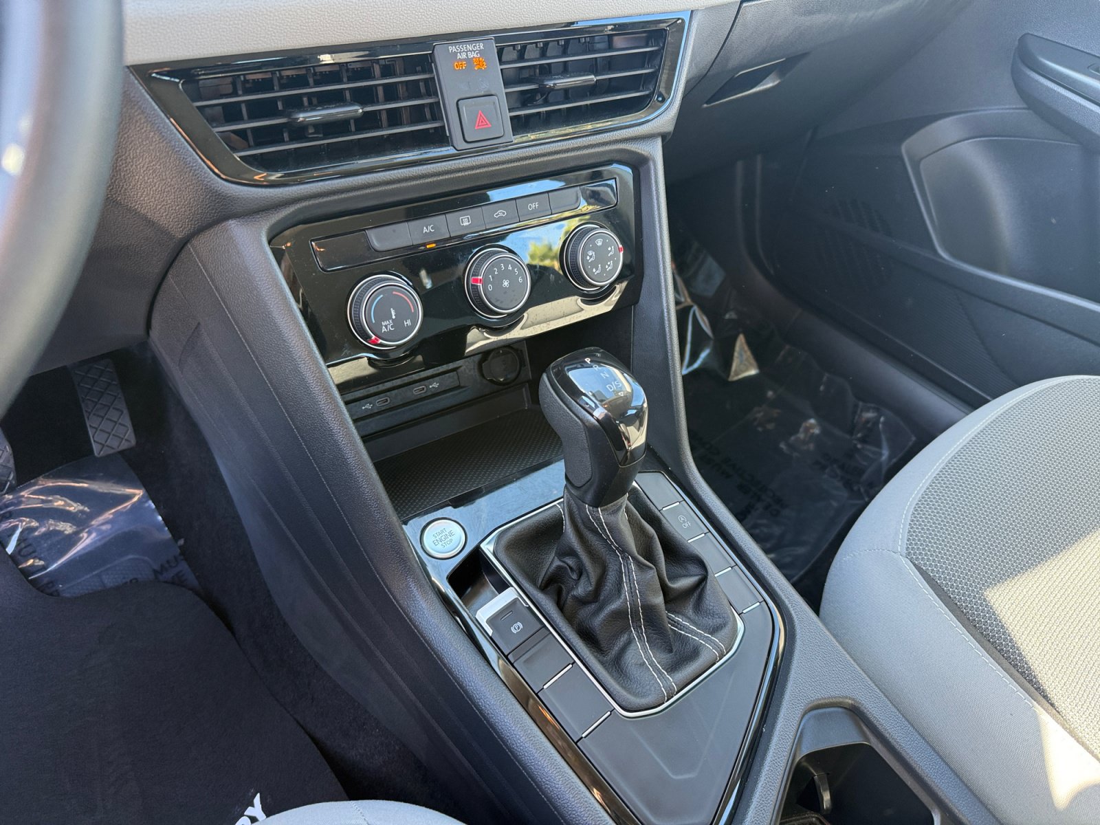 Certified 2023 Volkswagen Taos S FWD image 13