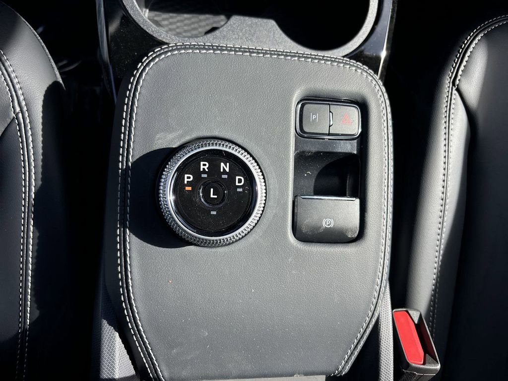 New 2024 Ford Mustang Mach-E Select w/ Comfort Package Lite image 23