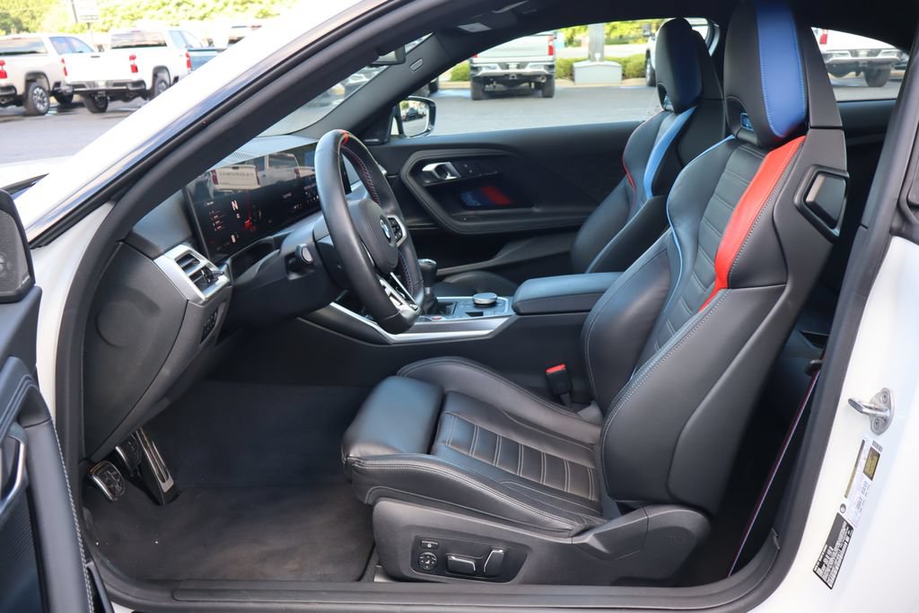 Used 2025 BMW M2 RWD image 4