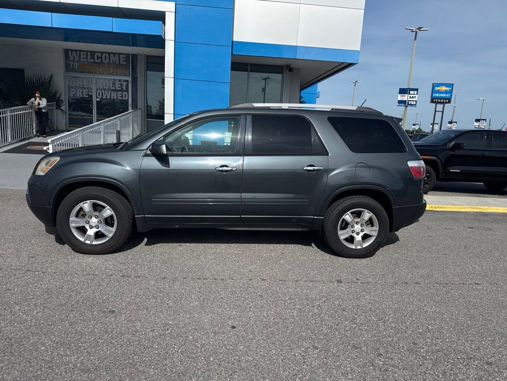 Used 2011 GMC Acadia SLE FWD image 1