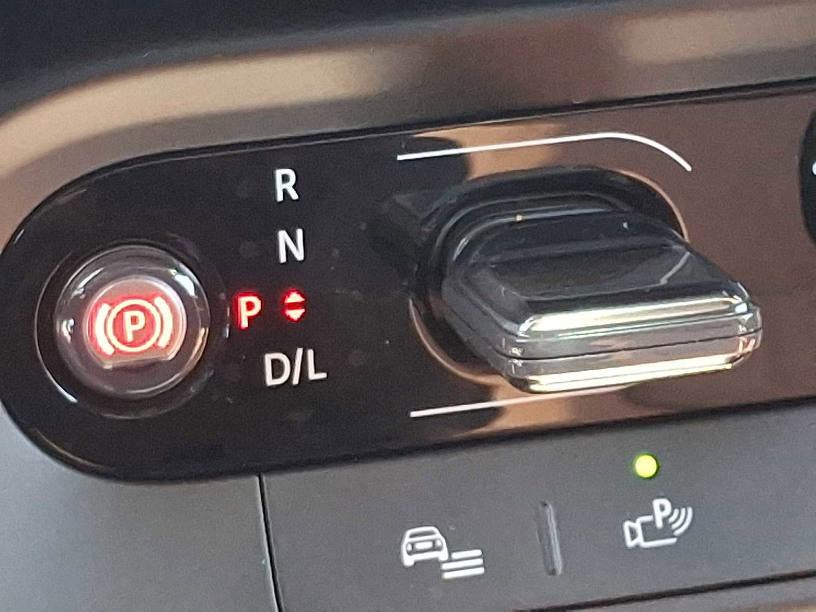 Certified 2025 MINI Cooper Countryman S w/ Comfort Package Max image 15