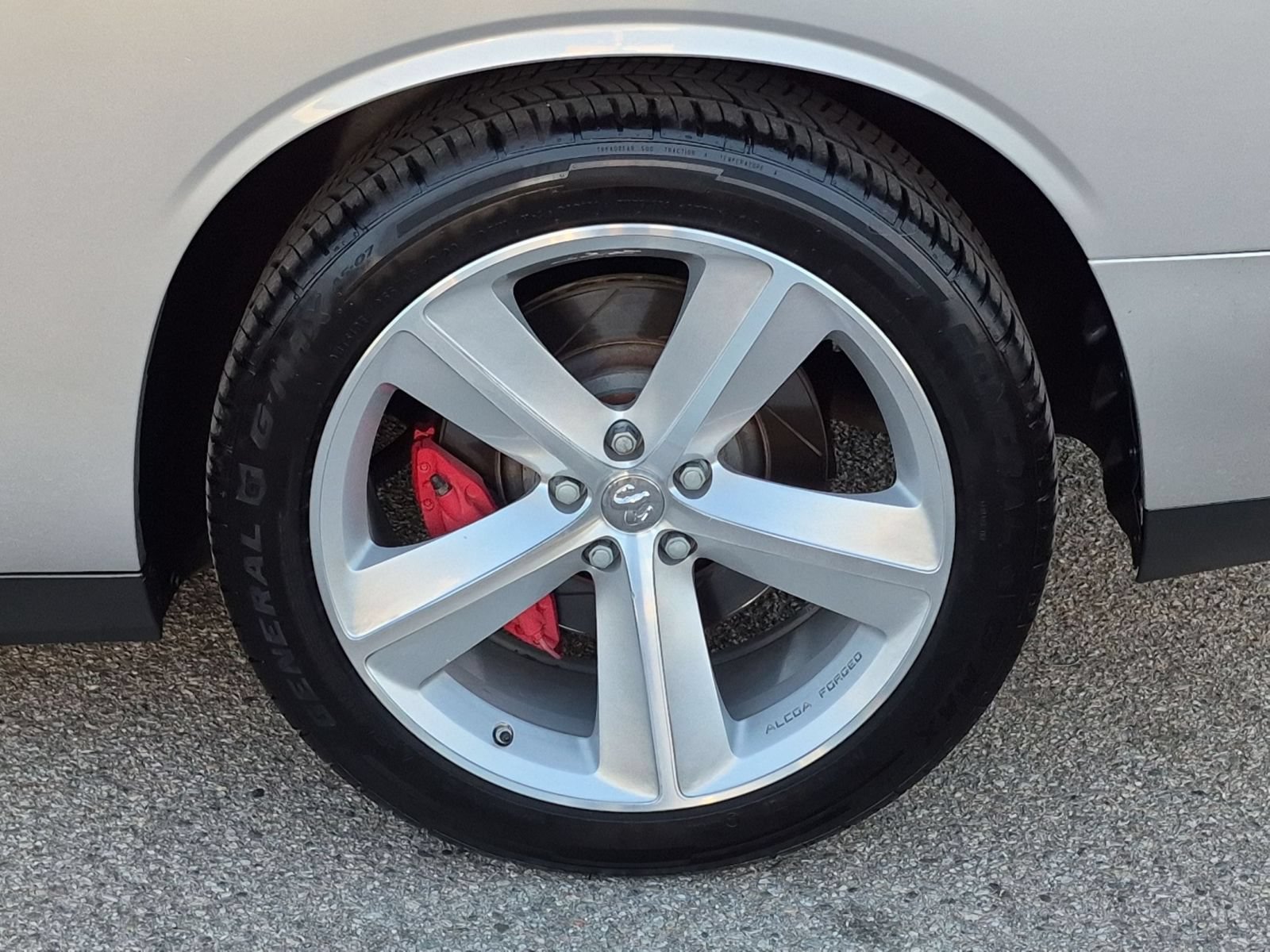 Used 2010 Dodge Challenger SRT8 w/ SRT Option Group II RWD image 9