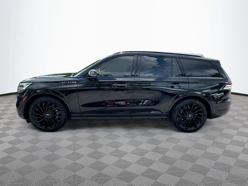 Used 2024 Lincoln Aviator Reserve w/ Equipment Group 201A RWD image 9