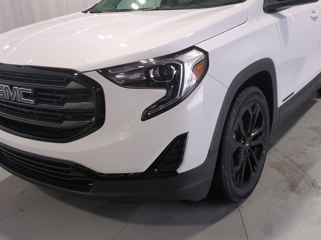 Used 2020 GMC Terrain SLE w/ Driver Convenience Package image 14