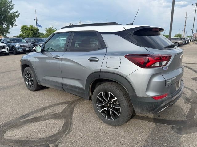 Used 2023 Chevrolet TrailBlazer ACTIV w/ Sun and Liftgate Package AWD/4WD image 8