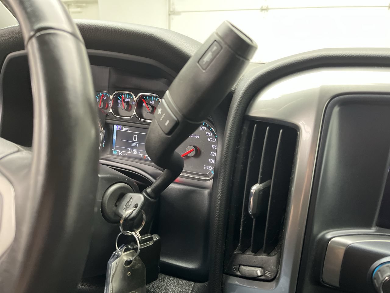 Used 2017 Chevrolet Silverado 1500 LT w/ All Star Edition AWD/4WD image 24