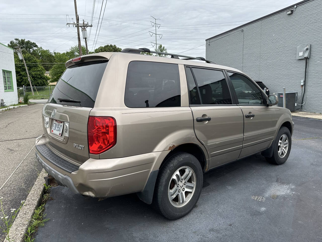 Used 2004 Honda Pilot EX image 5