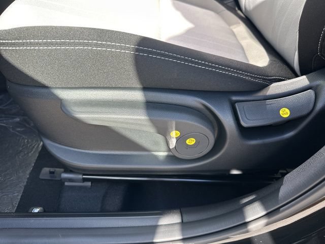 New 2026 Hyundai Venue SEL FWD image 17