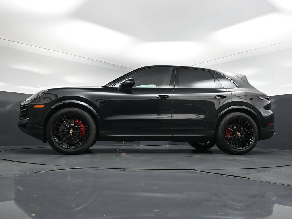 New 2026 Porsche Cayenne S AWD/4WD image 23
