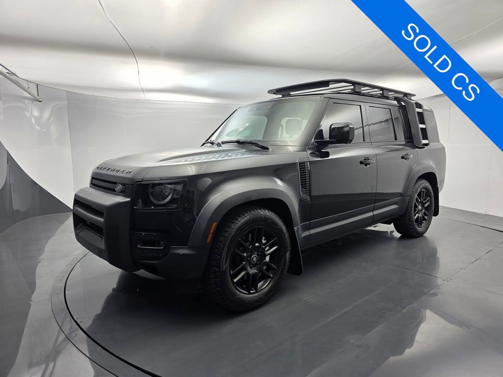 Used 2023 Land Rover Defender 130 SE image 7