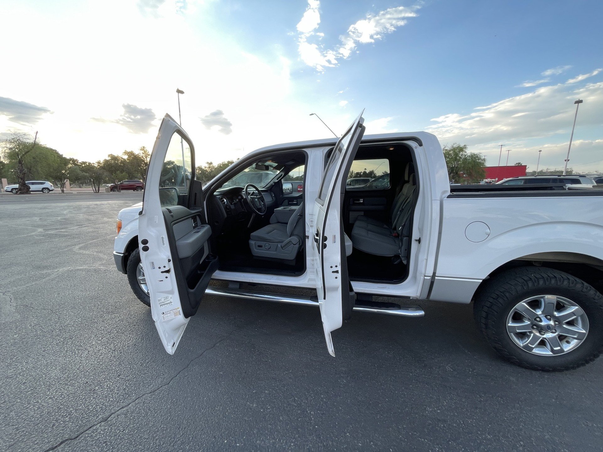 Used 2014 Ford F150 XLT w/ Equipment Group 302A Luxury RWD image 20