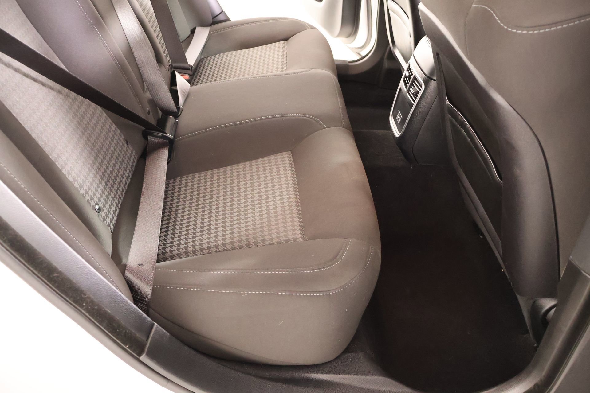 Used 2020 Dodge Charger Scat Pack image 14