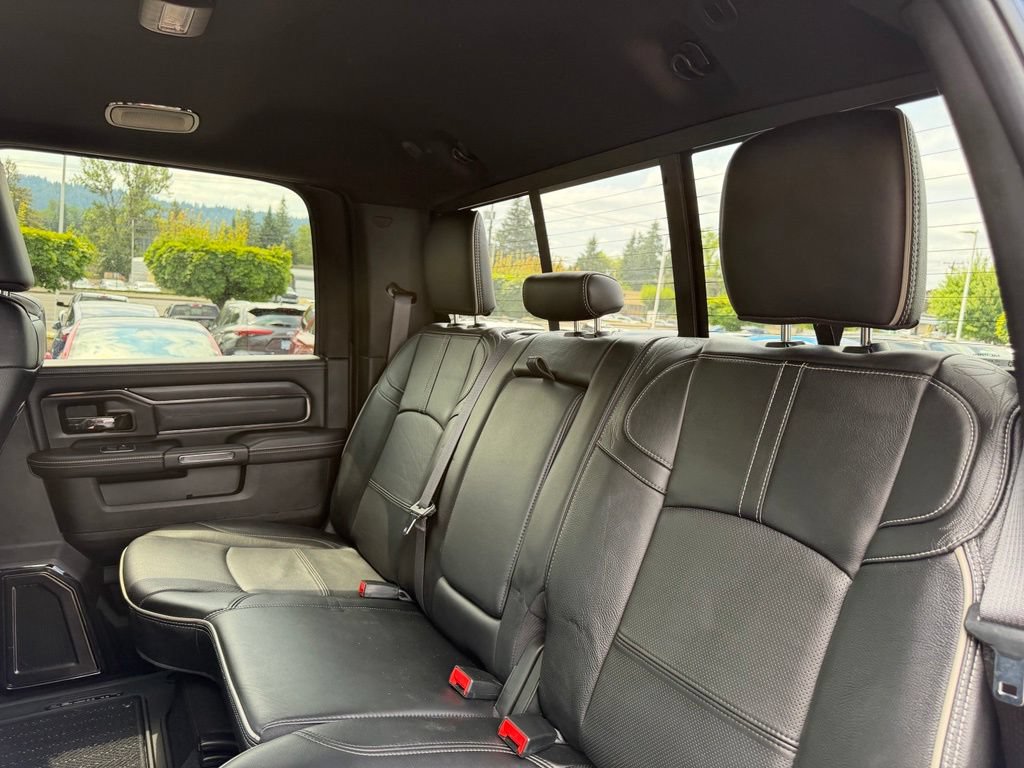 Used 2022 RAM 3500 Limited AWD/4WD image 32