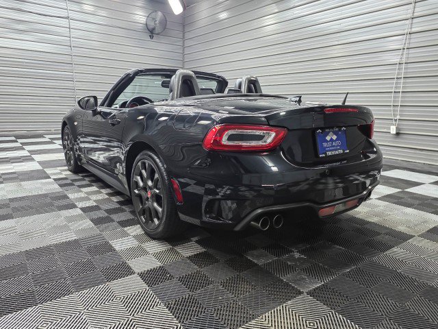 Used 2017 FIAT 124 Spider Abarth RWD image 8