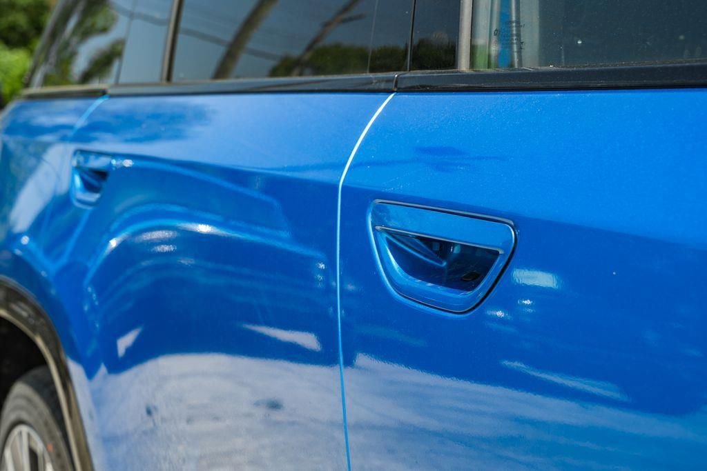 New 2025 Jeep Wagoneer S Limited AWD/4WD image 17
