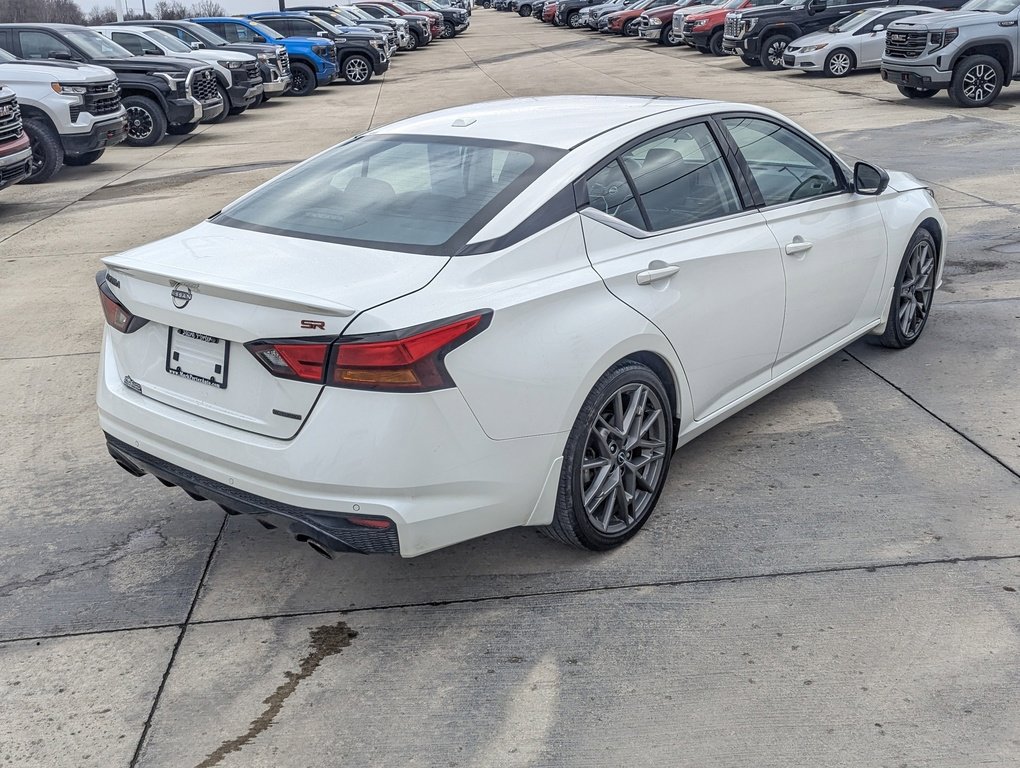 Used 2024 Nissan Altima 2.0 SR image 7