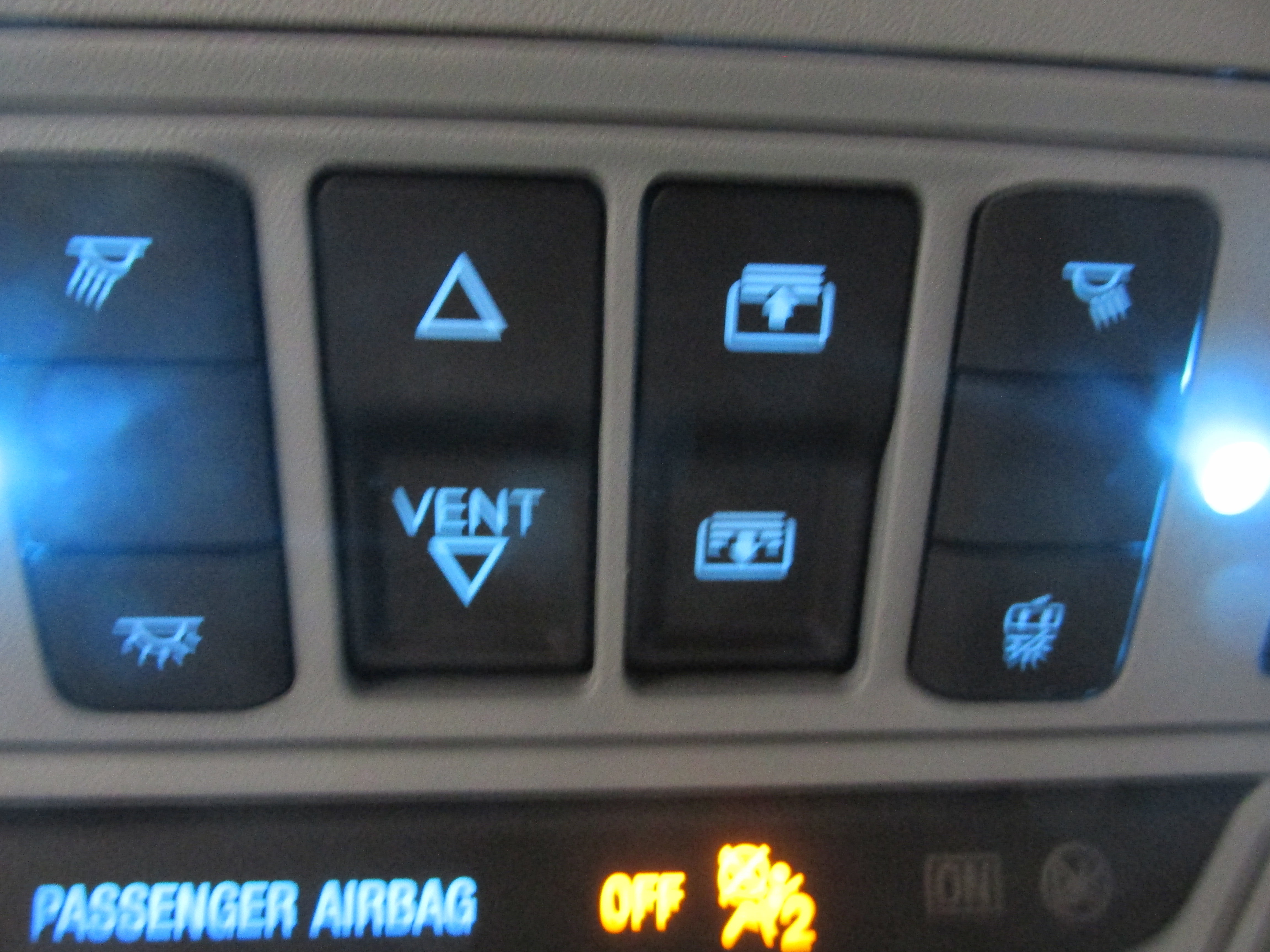 Used 2022 Ford Explorer XLT w/ Equipment Group 202A image 45