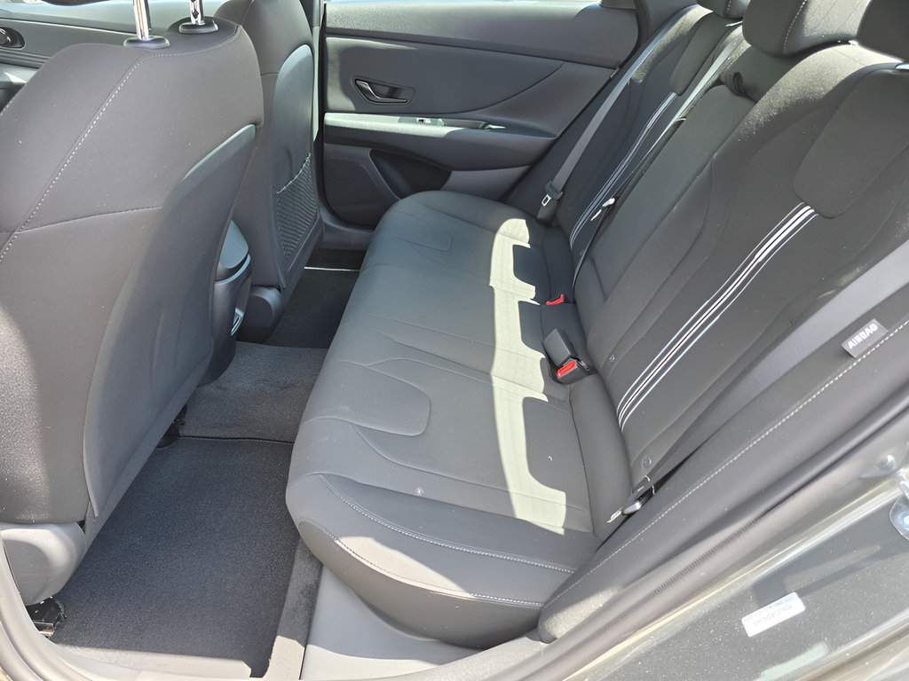 New 2026 Hyundai Elantra SEL Sport Premium FWD image 11