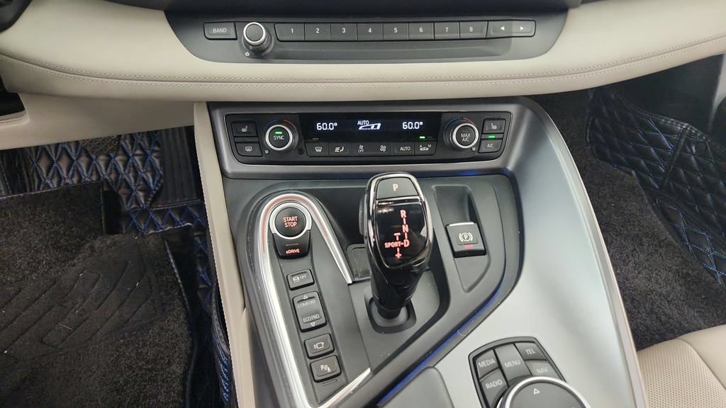 Used 2015 BMW i8 AWD/4WD image 38