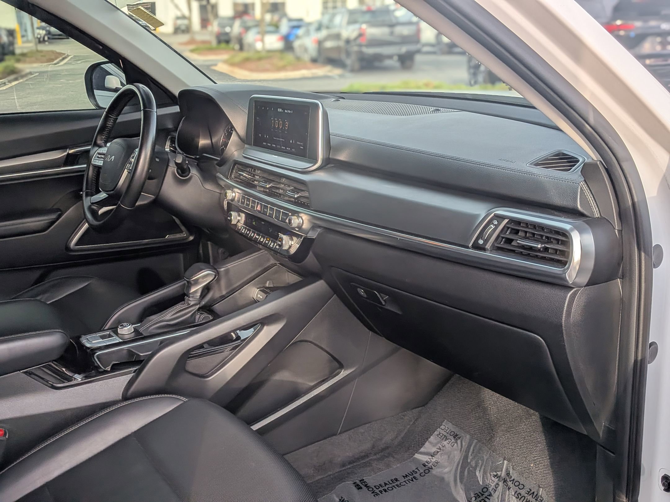 Used 2022 Kia Telluride LX image 22