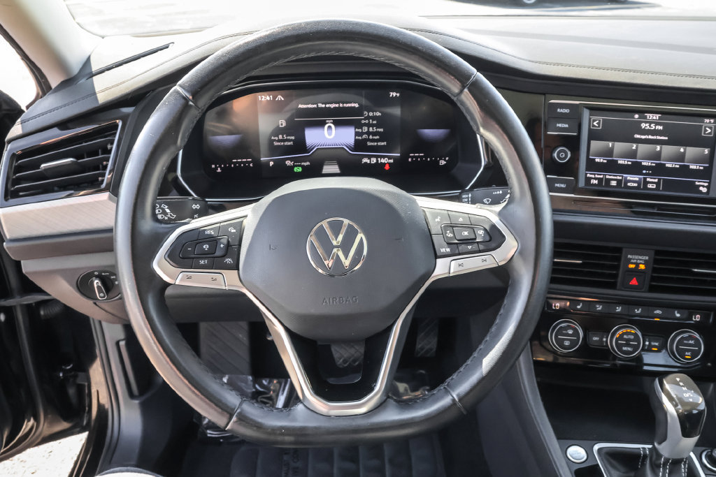 Certified 2024 Volkswagen Jetta SE FWD image 19