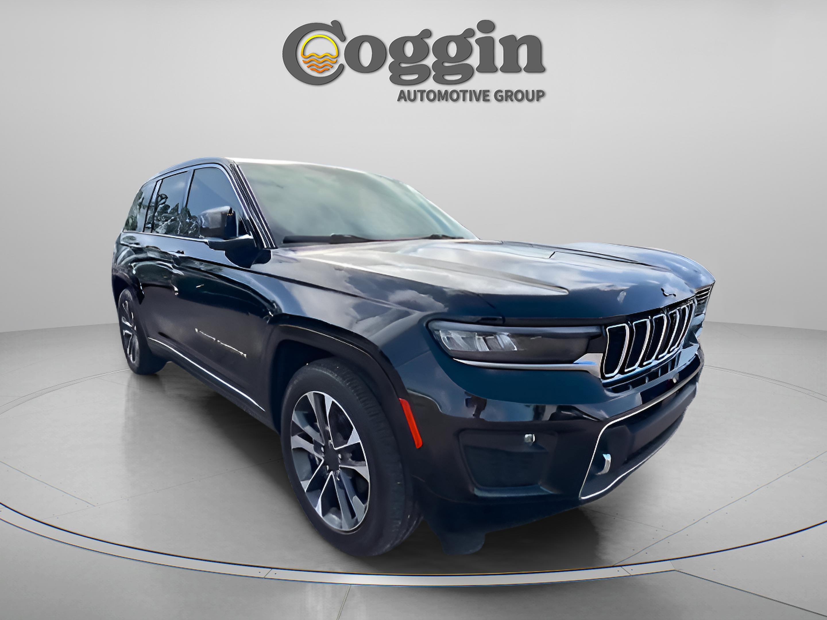 Used 2023 Jeep Grand Cherokee Overland w/ Adv Protech Group III image 16