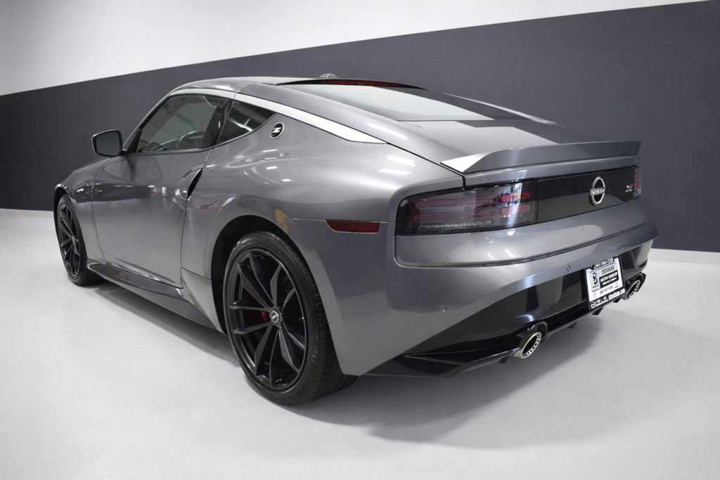 Certified 2024 Nissan Z Performance w/ Floor Mat Package image 3
