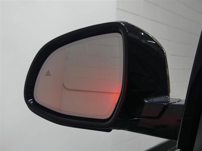 Used 2020 BMW X5 M50i w/ Premium Package image 14