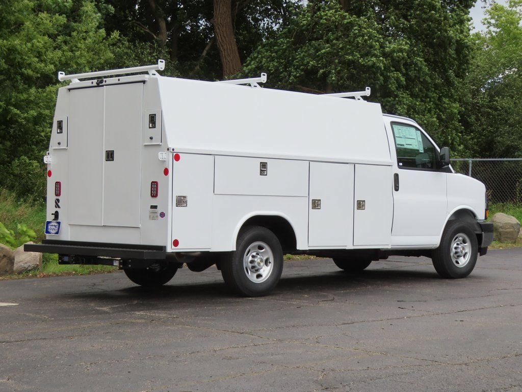New 2025 Chevrolet Express 3500 w/ Power Convenience Package RWD image 3