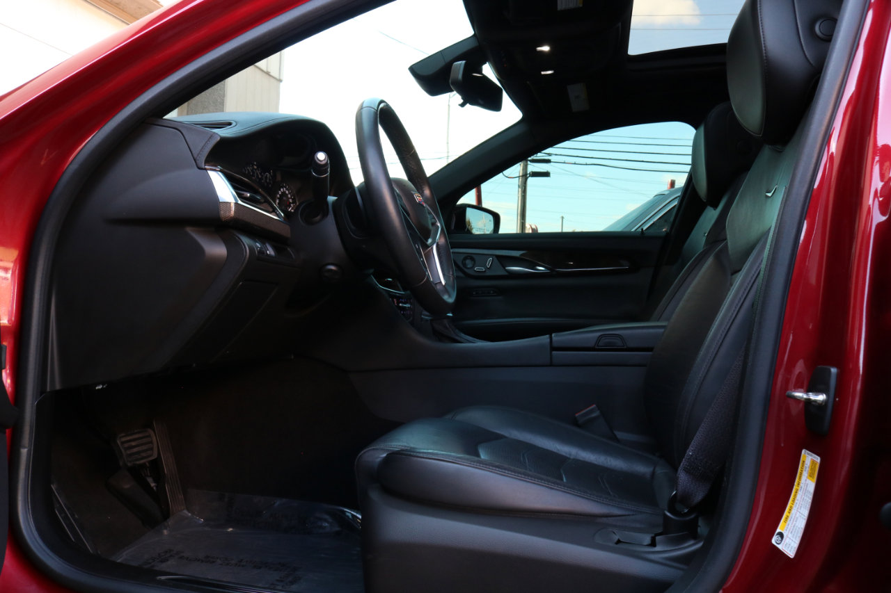 Used 2018 Cadillac CT6 Luxury image 21