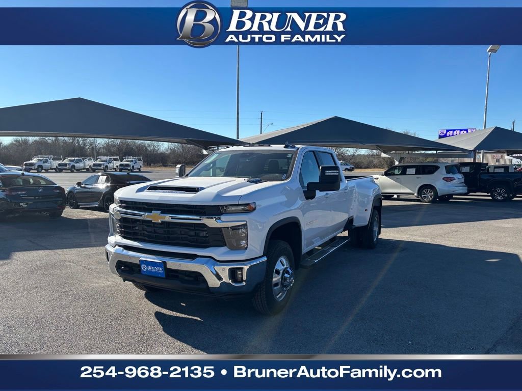 New 2026 Chevrolet Silverado 3500 LT w/ All Star Edition 360° Tour