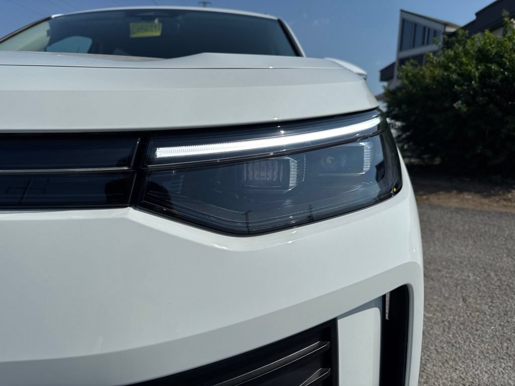 Used 2026 Volkswagen Tiguan SE FWD image 9