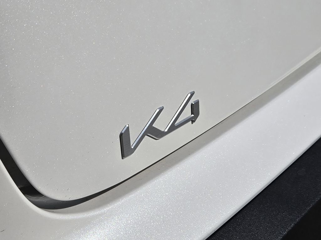 New 2026 Kia K4 FWD image 8