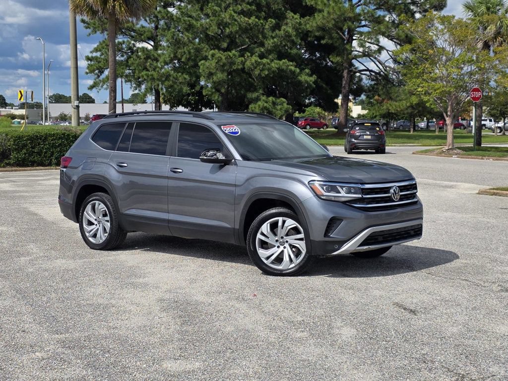 Used 2022 Volkswagen Atlas SE FWD image 1